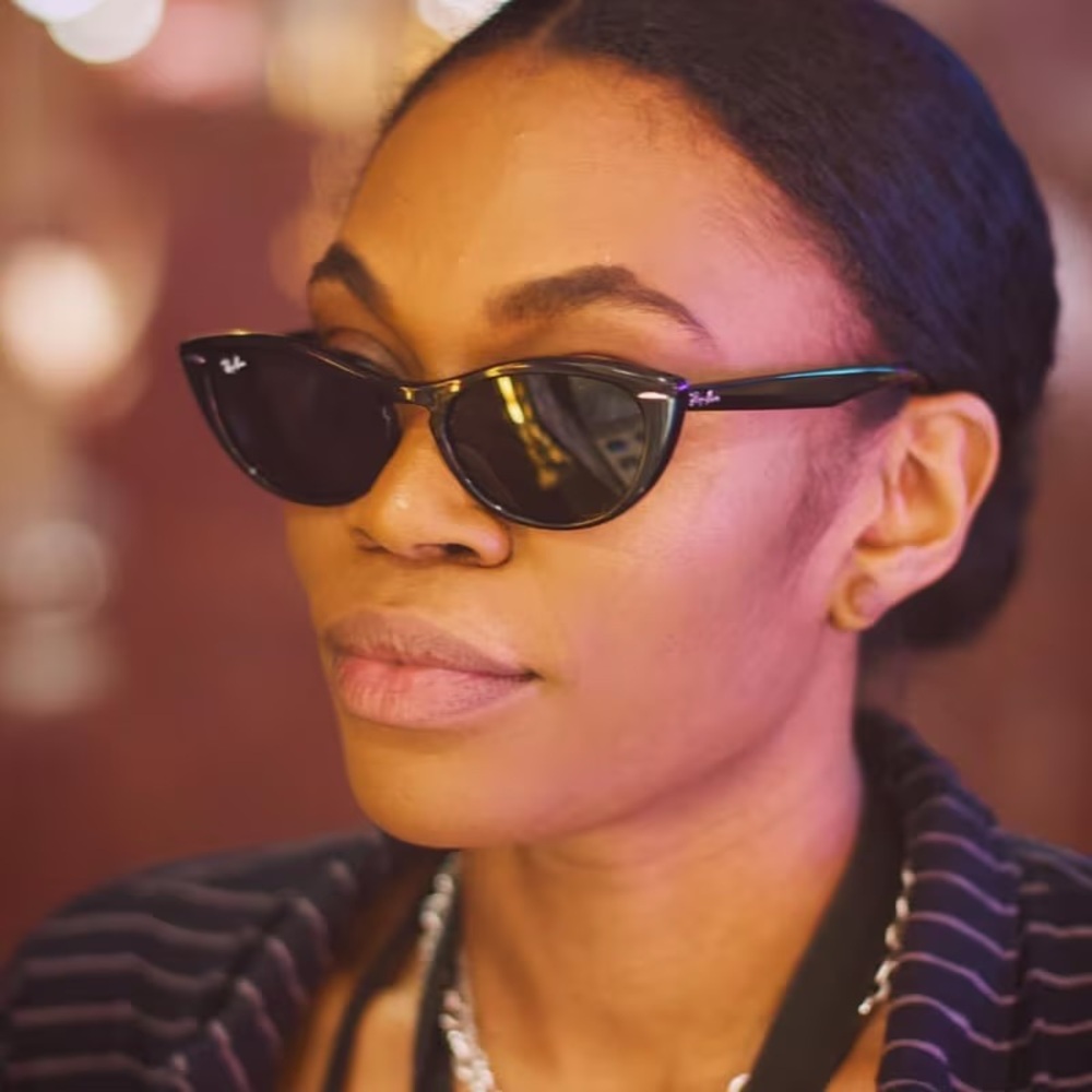 Ray-Ban Nina Black Cat-Eye Sunglasses 901/31 Green G-15 54-140 Comes w/Case - Picture 16 of 16